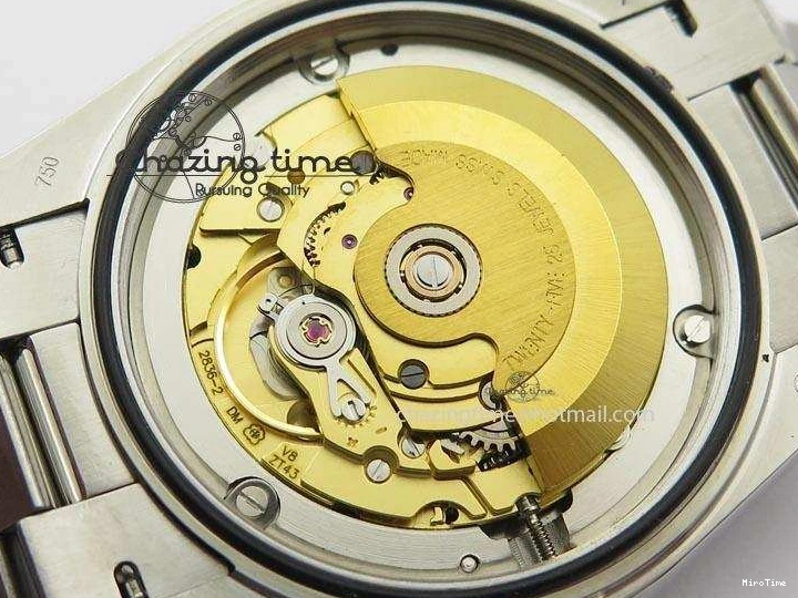 MiroTime 0508 Stretchable DayDate 40mm BP-Maker 228206 SS Green Roman Dial (Fluted Bezel) On SS Bracelet ETA 3904